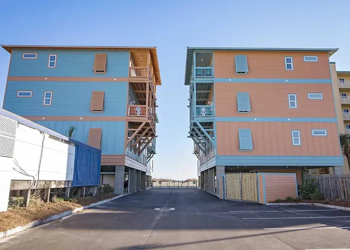 Breezyville Southeast 7br Lockout * Gulf Shores