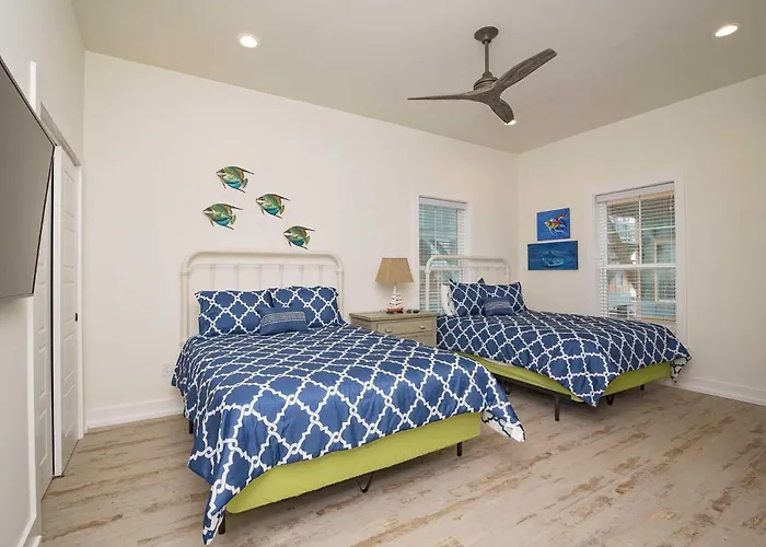 Holiday home Breezyville Southeast 7br Lockout